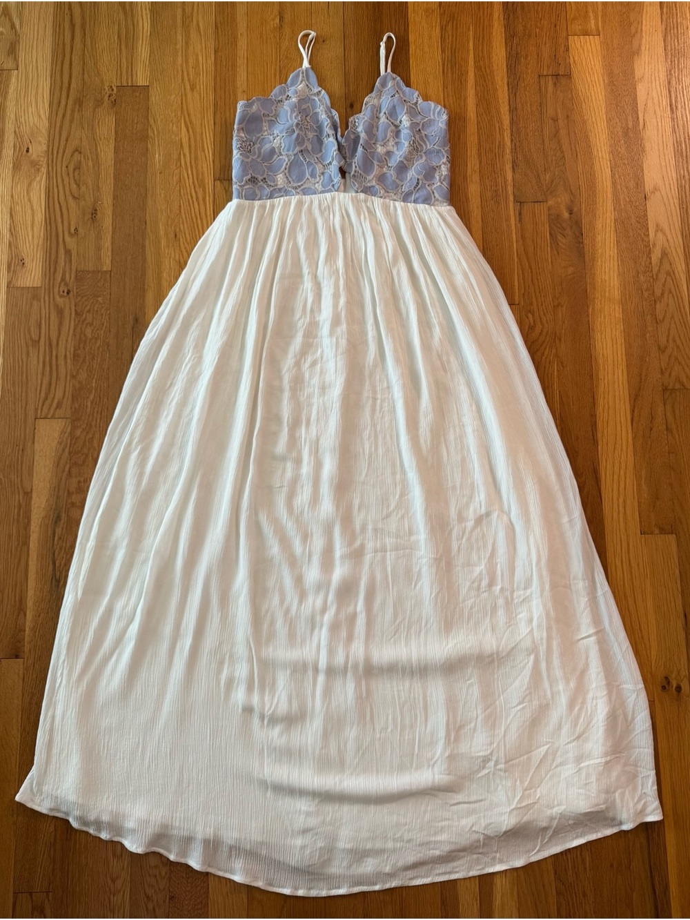 Tularosa Floral Lace Maxi Dress White & Blue Large Like New